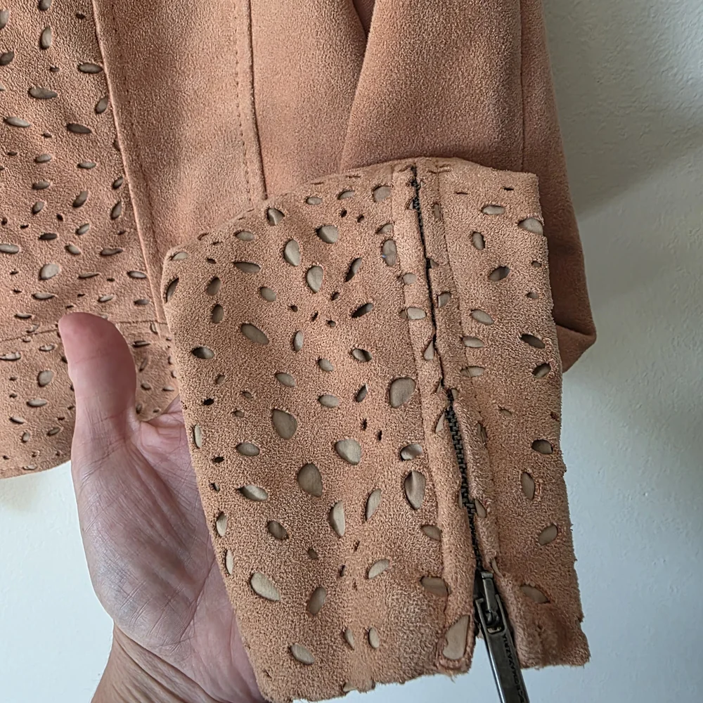 BCBGMAXAZRIA – Skyler Laser Cut Faux Suede Jacket - Picture 5 of 7